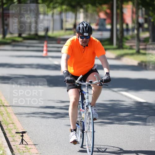 10.08.2025 - GEWOBA Citytriathlon Bremen Yannick Fuchs http://msf.ph/oto/8565718 10.08.2025 14:51:01 Radfahren 275, 379, 411, 470 meine-sportfotos.de