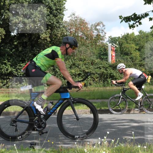 10.08.2025 - GEWOBA Citytriathlon Bremen Yannick Fuchs http://msf.ph/oto/8565750 10.08.2025 12:10:31 Radfahren 629, 644, 647, 656, 710, 712, 722, 730, 755, 819, 889, 1014 meine-sportfotos.de