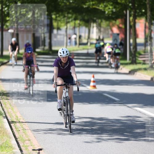 10.08.2025 - GEWOBA Citytriathlon Bremen Yannick Fuchs http://msf.ph/oto/8565769 10.08.2025 14:51:26 Radfahren 212, 338, 374, 399, 468, 492, 494 meine-sportfotos.de