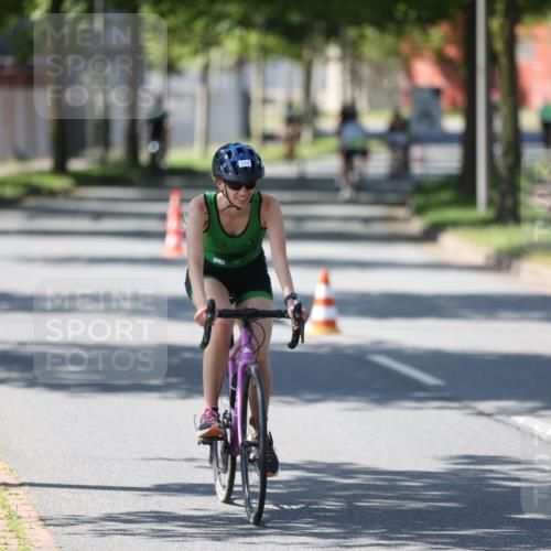 10.08.2025 - GEWOBA Citytriathlon Bremen Yannick Fuchs http://msf.ph/oto/8565791 10.08.2025 14:51:39 Radfahren 183, 212, 237, 374, 468, 523 meine-sportfotos.de
