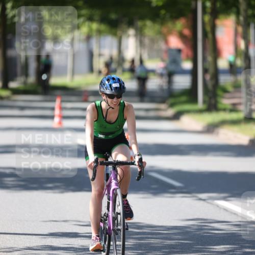 10.08.2025 - GEWOBA Citytriathlon Bremen Yannick Fuchs http://msf.ph/oto/8565793 10.08.2025 14:51:39 Radfahren 183, 212, 237, 374, 468, 523 meine-sportfotos.de