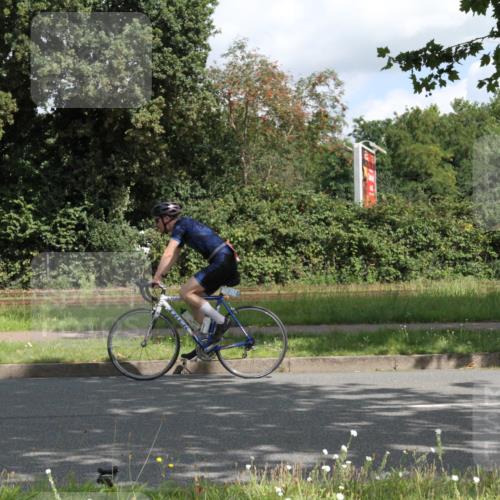 10.08.2025 - GEWOBA Citytriathlon Bremen Yannick Fuchs http://msf.ph/oto/8565805 10.08.2025 12:10:53 Radfahren 573, 622, 625, 629, 651, 659, 685, 712, 716, 722, 748, 800, 812, 819, 898 meine-sportfotos.de
