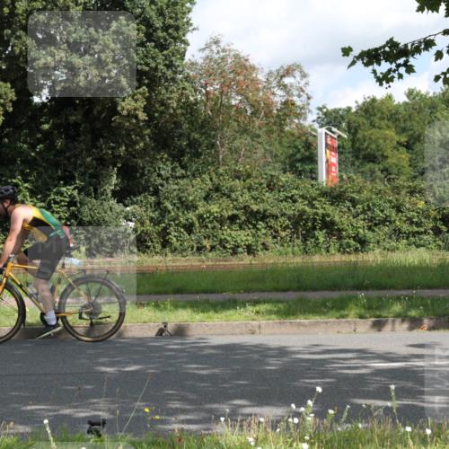 10.08.2025 - GEWOBA Citytriathlon Bremen Yannick Fuchs http://msf.ph/oto/8565825 10.08.2025 12:11:04 Radfahren 625, 651, 669, 679, 687, 716, 800, 812, 835, 898 meine-sportfotos.de
