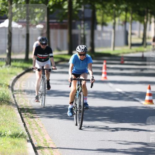 10.08.2025 - GEWOBA Citytriathlon Bremen Yannick Fuchs http://msf.ph/oto/8565892 10.08.2025 14:52:34 Radfahren 327, 329, 347, 439, 459, 469, 520 meine-sportfotos.de