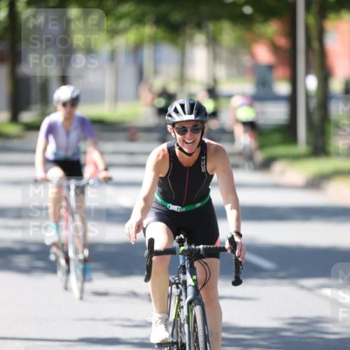 10.08.2025 - GEWOBA Citytriathlon Bremen Yannick Fuchs http://msf.ph/oto/8565937 10.08.2025 14:53:01 Radfahren 376, 378, 385, 463, 510 meine-sportfotos.de