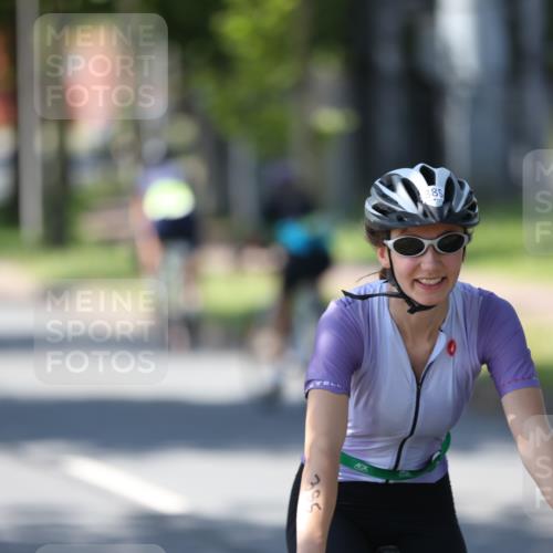 10.08.2025 - GEWOBA Citytriathlon Bremen Yannick Fuchs http://msf.ph/oto/8565953 10.08.2025 14:53:03 Radfahren 376, 378, 385, 463, 510 meine-sportfotos.de
