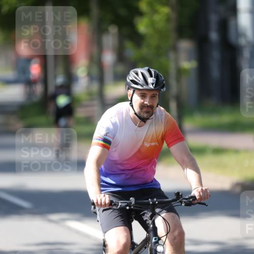 10.08.2025 - GEWOBA Citytriathlon Bremen Yannick Fuchs http://msf.ph/oto/8565978 10.08.2025 14:53:28 Radfahren 188, 419 meine-sportfotos.de