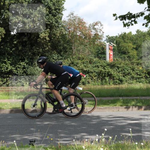 10.08.2025 - GEWOBA Citytriathlon Bremen Yannick Fuchs http://msf.ph/oto/8565987 10.08.2025 12:12:52 Radfahren 640, 675, 692, 745, 767, 771, 851, 884, 885, 960 meine-sportfotos.de