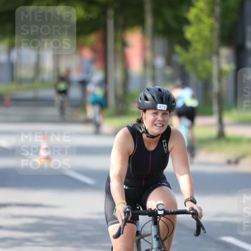 10.08.2025 - GEWOBA Citytriathlon Bremen Yannick Fuchs http://msf.ph/oto/8566063 10.08.2025 14:54:09 Radfahren 206, 324, 345, 362, 433, 434, 454, 473, 475, 485, 508, 519 meine-sportfotos.de