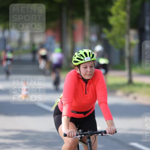10.08.2025 - GEWOBA Citytriathlon Bremen Yannick Fuchs http://msf.ph/oto/8566093 10.08.2025 14:54:17 Radfahren 206, 324, 362, 393, 433, 434, 454, 473, 475, 508, 519 meine-sportfotos.de