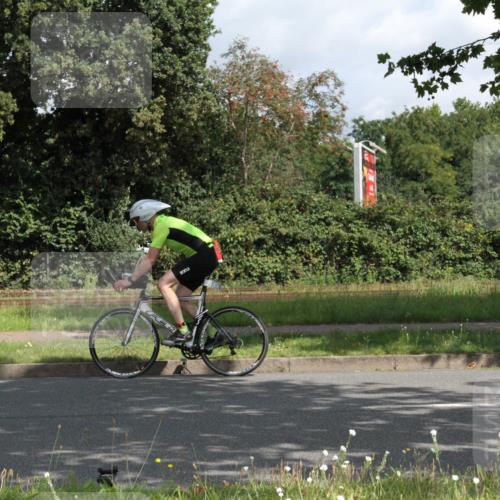 10.08.2025 - GEWOBA Citytriathlon Bremen Yannick Fuchs http://msf.ph/oto/8566190 10.08.2025 12:14:32 Radfahren 632, 655, 681, 708, 735, 738, 801, 806, 838, 888 meine-sportfotos.de