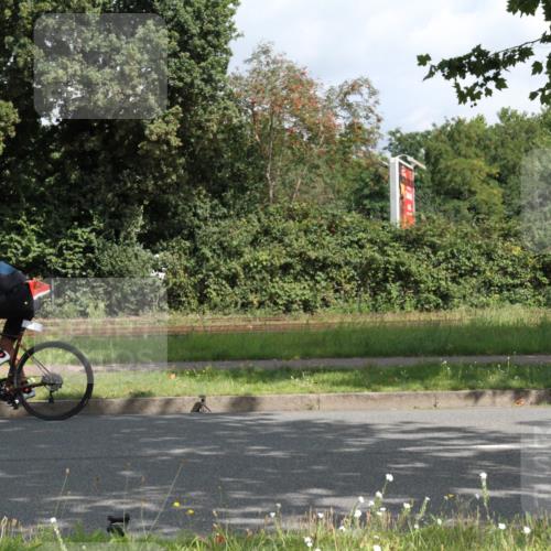 10.08.2025 - GEWOBA Citytriathlon Bremen Yannick Fuchs http://msf.ph/oto/8566198 10.08.2025 12:14:38 Radfahren 632, 681, 708, 735, 736, 738, 806, 838, 888 meine-sportfotos.de