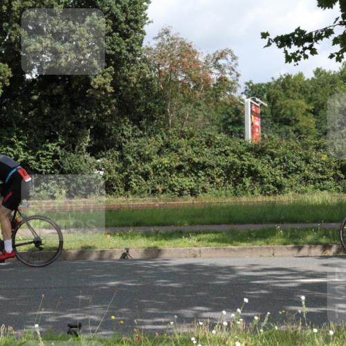 10.08.2025 - GEWOBA Citytriathlon Bremen Yannick Fuchs http://msf.ph/oto/8566237 10.08.2025 12:14:59 Radfahren 551, 564, 627, 635, 657, 753, 826, 852, 857, 895, 897, 959, 1011, 1020 meine-sportfotos.de