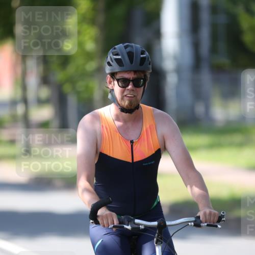 10.08.2025 - GEWOBA Citytriathlon Bremen Yannick Fuchs http://msf.ph/oto/8566336 10.08.2025 14:55:58 Radfahren 149 meine-sportfotos.de