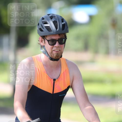 10.08.2025 - GEWOBA Citytriathlon Bremen Yannick Fuchs http://msf.ph/oto/8566339 10.08.2025 14:55:58 Radfahren 149 meine-sportfotos.de