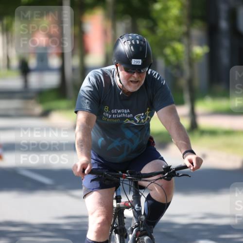 10.08.2025 - GEWOBA Citytriathlon Bremen Yannick Fuchs http://msf.ph/oto/8566364 10.08.2025 14:56:56 Radfahren 299, 388, 392, 414, 435 meine-sportfotos.de