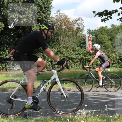 10.08.2025 - GEWOBA Citytriathlon Bremen Yannick Fuchs http://msf.ph/oto/8566389 10.08.2025 12:16:37 Radfahren 567, 742, 768, 783, 843, 902, 915, 1035, 1039 meine-sportfotos.de