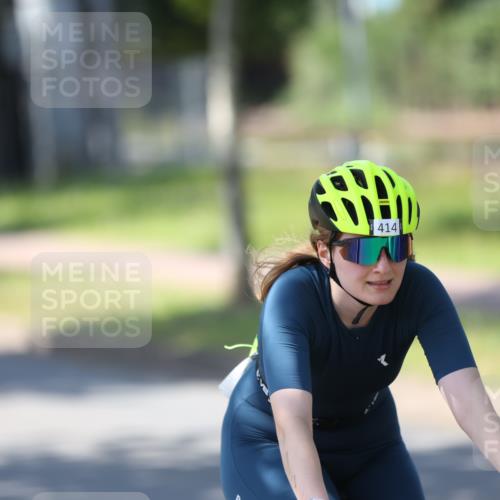 10.08.2025 - GEWOBA Citytriathlon Bremen Yannick Fuchs http://msf.ph/oto/8566398 10.08.2025 14:57:09 Radfahren 388, 414 meine-sportfotos.de