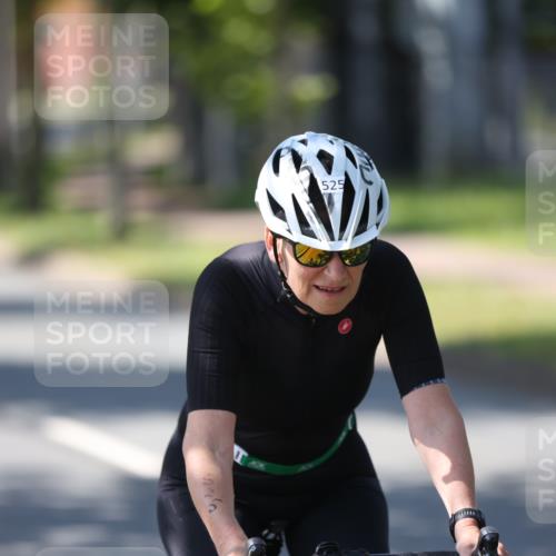 10.08.2025 - GEWOBA Citytriathlon Bremen Yannick Fuchs http://msf.ph/oto/8566422 10.08.2025 14:57:38 Radfahren 340, 398, 413, 420, 437, 452 meine-sportfotos.de