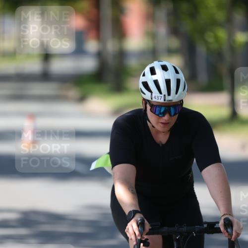 10.08.2025 - GEWOBA Citytriathlon Bremen Yannick Fuchs http://msf.ph/oto/8566438 10.08.2025 14:57:41 Radfahren 398, 413, 420, 437, 452 meine-sportfotos.de