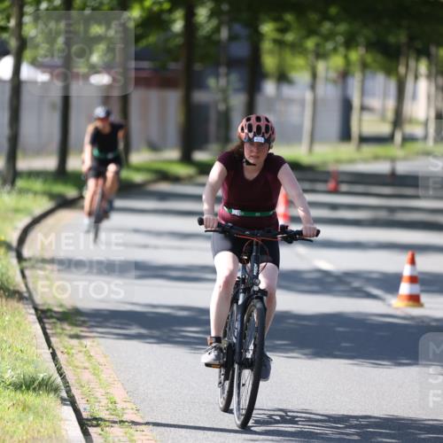 10.08.2025 - GEWOBA Citytriathlon Bremen Yannick Fuchs http://msf.ph/oto/8566448 10.08.2025 14:57:47 Radfahren 398, 420, 437, 452 meine-sportfotos.de