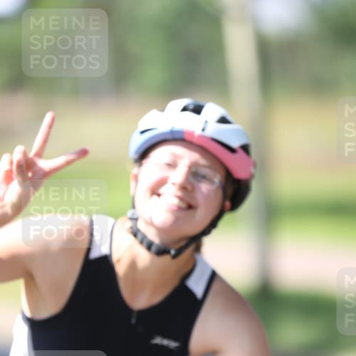 10.08.2025 - GEWOBA Citytriathlon Bremen Yannick Fuchs http://msf.ph/oto/8566473 10.08.2025 14:57:53 Radfahren 398, 420, 452 meine-sportfotos.de
