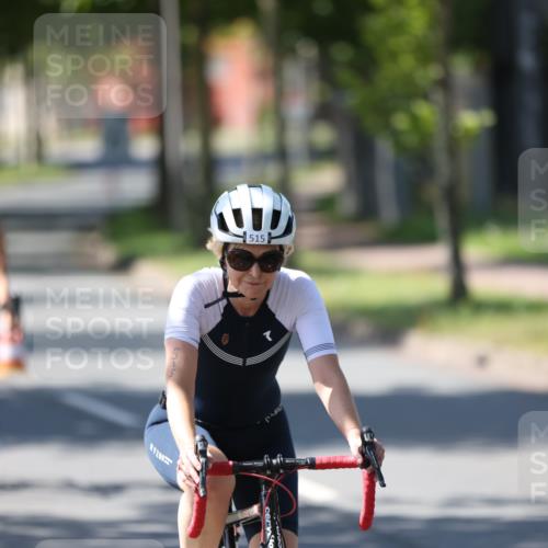 10.08.2025 - GEWOBA Citytriathlon Bremen Yannick Fuchs http://msf.ph/oto/8566488 10.08.2025 14:58:14 Radfahren 425, 512, 515 meine-sportfotos.de