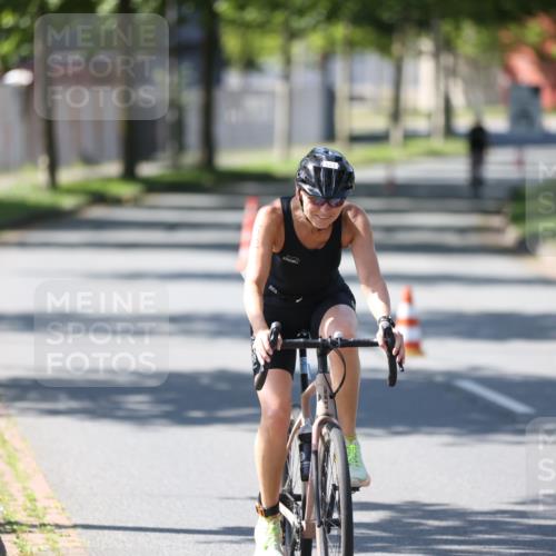 10.08.2025 - GEWOBA Citytriathlon Bremen Yannick Fuchs http://msf.ph/oto/8566509 10.08.2025 14:58:53 Radfahren 319, 521 meine-sportfotos.de
