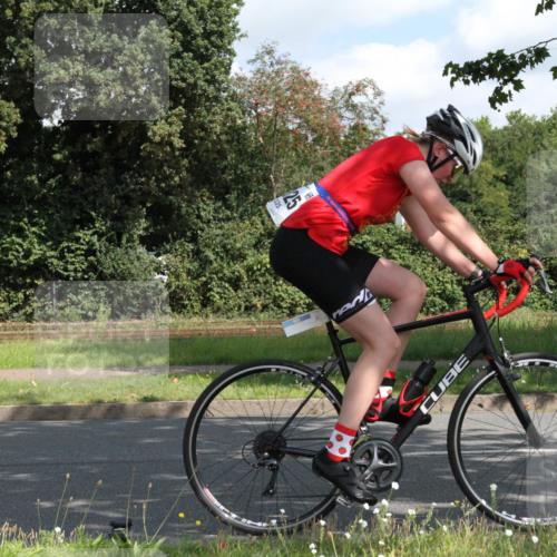 10.08.2025 - GEWOBA Citytriathlon Bremen Yannick Fuchs http://msf.ph/oto/8566510 10.08.2025 12:17:47 Radfahren 560, 566, 741, 765, 766, 933, 1025 meine-sportfotos.de