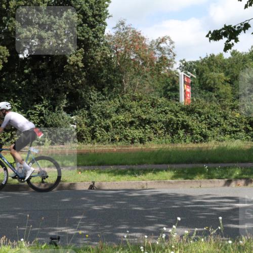 10.08.2025 - GEWOBA Citytriathlon Bremen Yannick Fuchs http://msf.ph/oto/8566515 10.08.2025 12:17:50 Radfahren 560, 566, 741, 765, 766, 933, 1025 meine-sportfotos.de