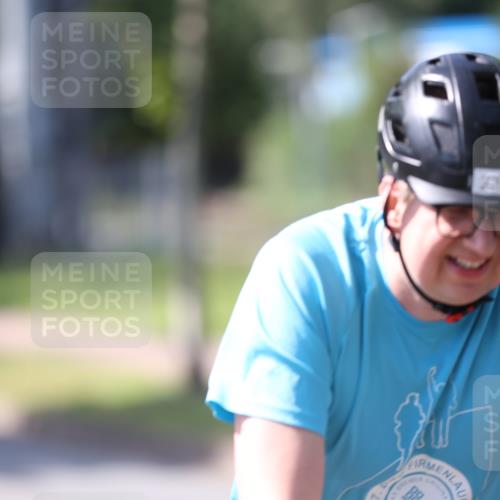 10.08.2025 - GEWOBA Citytriathlon Bremen Yannick Fuchs http://msf.ph/oto/8566565 10.08.2025 15:02:58 Radfahren 236, 354, 529 meine-sportfotos.de