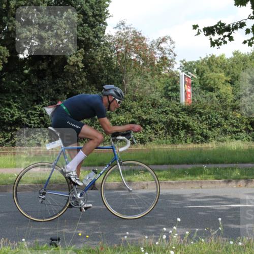 10.08.2025 - GEWOBA Citytriathlon Bremen Yannick Fuchs http://msf.ph/oto/8566586 10.08.2025 12:18:33 Radfahren 584, 637, 642, 652, 678, 680, 759, 763, 781, 855, 919, 973, 1015, 1029 meine-sportfotos.de