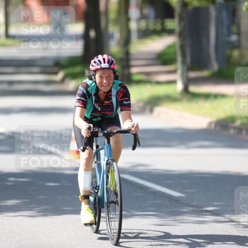 10.08.2025 - GEWOBA Citytriathlon Bremen Yannick Fuchs http://msf.ph/oto/8566606 10.08.2025 15:05:33 Radfahren 513 meine-sportfotos.de