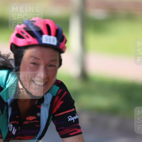 10.08.2025 - GEWOBA Citytriathlon Bremen Yannick Fuchs http://msf.ph/oto/8566614 10.08.2025 15:05:35 Radfahren 513 meine-sportfotos.de