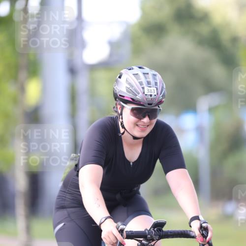 10.08.2025 - GEWOBA Citytriathlon Bremen Yannick Fuchs http://msf.ph/oto/8566639 10.08.2025 15:08:59 Radfahren 383 meine-sportfotos.de