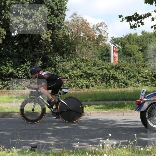 10.08.2025 - GEWOBA Citytriathlon Bremen Yannick Fuchs http://msf.ph/oto/8566657 10.08.2025 12:19:27 Radfahren 749, 750, 762, 804, 872, 1033 meine-sportfotos.de