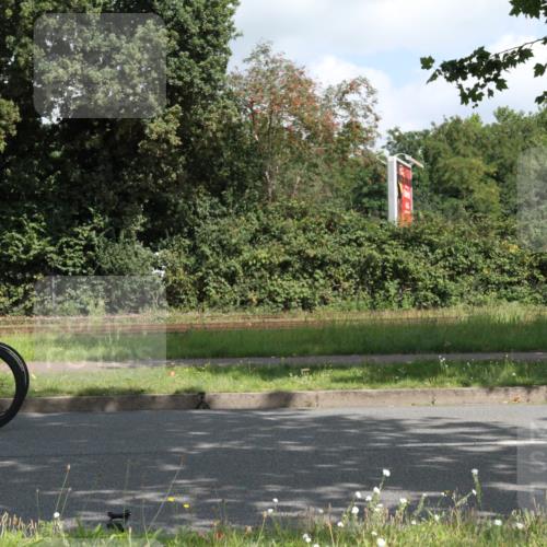 10.08.2025 - GEWOBA Citytriathlon Bremen Yannick Fuchs http://msf.ph/oto/8566666 10.08.2025 12:19:43 Radfahren 554, 719, 749, 872 meine-sportfotos.de