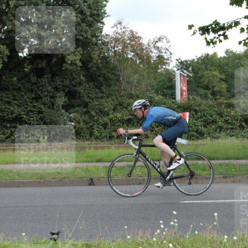 10.08.2025 - GEWOBA Citytriathlon Bremen Yannick Fuchs http://msf.ph/oto/8566926 10.08.2025 12:25:17 Radfahren 595, 619, 908, 958, 965, 1024 meine-sportfotos.de