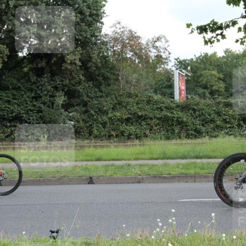 10.08.2025 - GEWOBA Citytriathlon Bremen Yannick Fuchs http://msf.ph/oto/8566999 10.08.2025 12:27:00 Radfahren 607, 644, 703, 727, 846, 889, 928, 948, 1003 meine-sportfotos.de