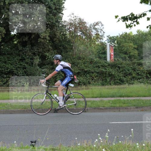 10.08.2025 - GEWOBA Citytriathlon Bremen Yannick Fuchs http://msf.ph/oto/8567057 10.08.2025 12:28:27 Radfahren 612, 622, 625, 629, 685, 732, 812, 816, 828, 898, 941, 980, 981 meine-sportfotos.de