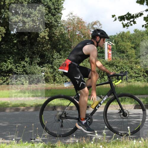 10.08.2025 - GEWOBA Citytriathlon Bremen Yannick Fuchs http://msf.ph/oto/8567076 10.08.2025 12:28:38 Radfahren 612, 622, 625, 629, 732, 812, 816, 828, 941, 980, 981 meine-sportfotos.de