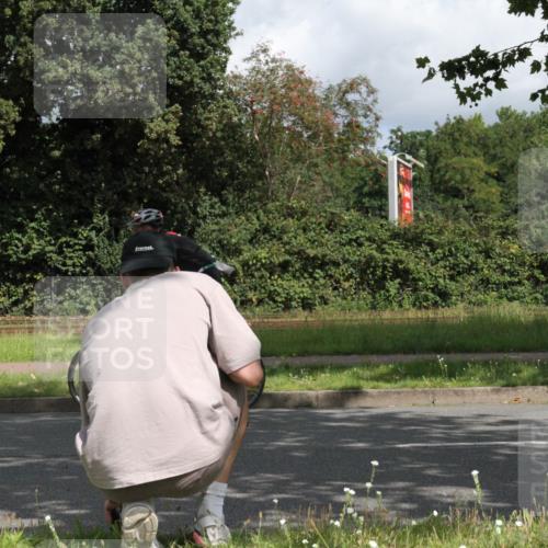 10.08.2025 - GEWOBA Citytriathlon Bremen Yannick Fuchs http://msf.ph/oto/8567124 10.08.2025 12:28:56 Radfahren 573, 659, 851 meine-sportfotos.de