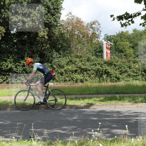 10.08.2025 - GEWOBA Citytriathlon Bremen Yannick Fuchs http://msf.ph/oto/8567129 10.08.2025 12:29:06 Radfahren 573, 576, 656, 659, 851, 1007 meine-sportfotos.de