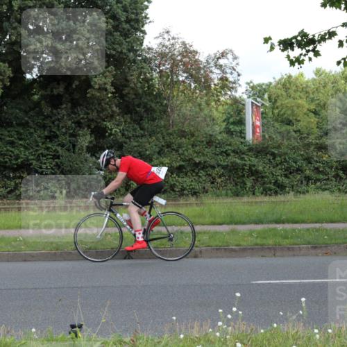 10.08.2025 - GEWOBA Citytriathlon Bremen Yannick Fuchs http://msf.ph/oto/8567164 10.08.2025 12:29:56 Radfahren 640, 675, 688, 699, 717, 751, 769, 875, 942, 960 meine-sportfotos.de