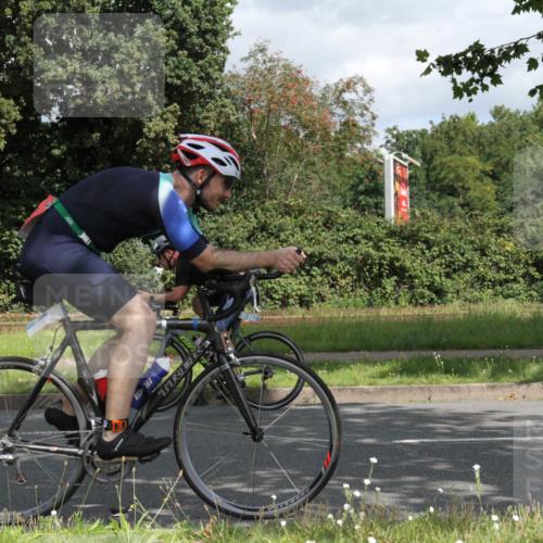 10.08.2025 - GEWOBA Citytriathlon Bremen Yannick Fuchs http://msf.ph/oto/8567232 10.08.2025 12:31:10 Radfahren 575, 621, 630, 692, 753, 801 meine-sportfotos.de