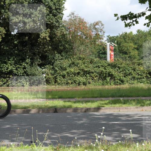 10.08.2025 - GEWOBA Citytriathlon Bremen Yannick Fuchs http://msf.ph/oto/8567317 10.08.2025 12:33:11 Radfahren 554, 626, 664, 708, 738, 824, 836, 859, 1010 meine-sportfotos.de