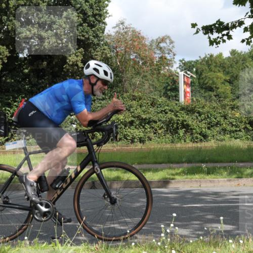 10.08.2025 - GEWOBA Citytriathlon Bremen Yannick Fuchs http://msf.ph/oto/8567322 10.08.2025 12:33:19 Radfahren 554, 708, 738, 824, 836, 859 meine-sportfotos.de
