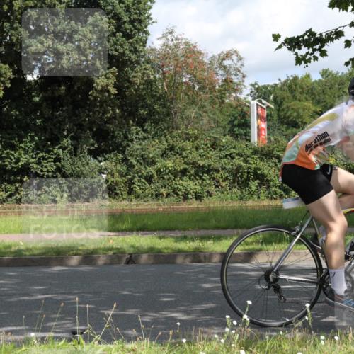 10.08.2025 - GEWOBA Citytriathlon Bremen Yannick Fuchs http://msf.ph/oto/8567429 10.08.2025 12:36:11 Radfahren 567, 582, 636, 639, 759, 877 meine-sportfotos.de