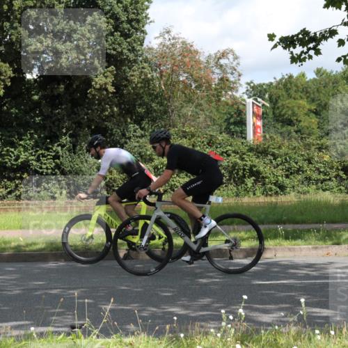 10.08.2025 - GEWOBA Citytriathlon Bremen Yannick Fuchs http://msf.ph/oto/8567430 10.08.2025 12:36:12 Radfahren 567, 582, 636, 639, 759 meine-sportfotos.de