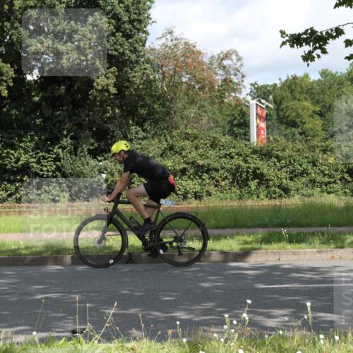 10.08.2025 - GEWOBA Citytriathlon Bremen Yannick Fuchs http://msf.ph/oto/8567434 10.08.2025 12:36:17 Radfahren 565, 567, 582, 599, 636, 639, 759, 766, 790 meine-sportfotos.de